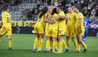 Naționala Feminină de Fotbal continuă campania împotriva stereotipurilor: Modele de Femeie – ediția 2024 – ALBUM DE FAMILIE!
